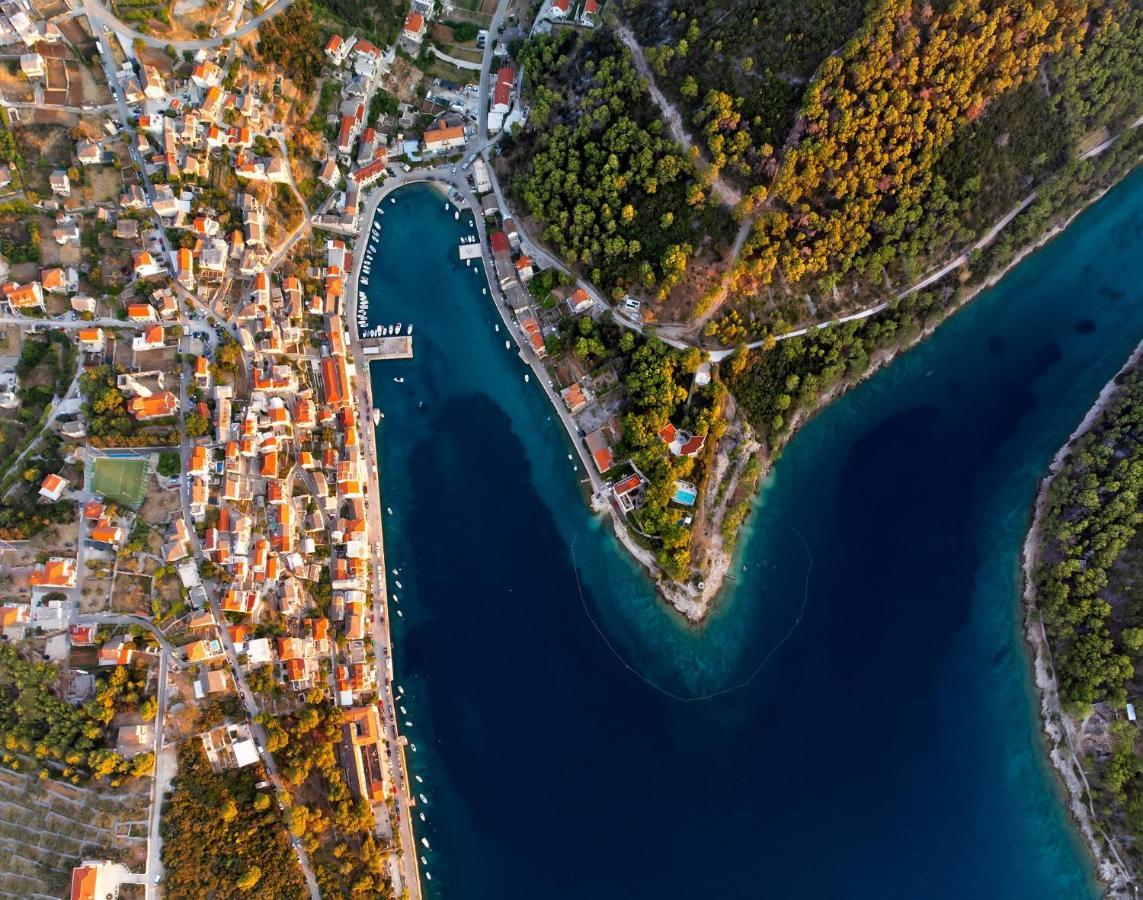 Apartmani Ada 2 Povlja  Buitenkant foto