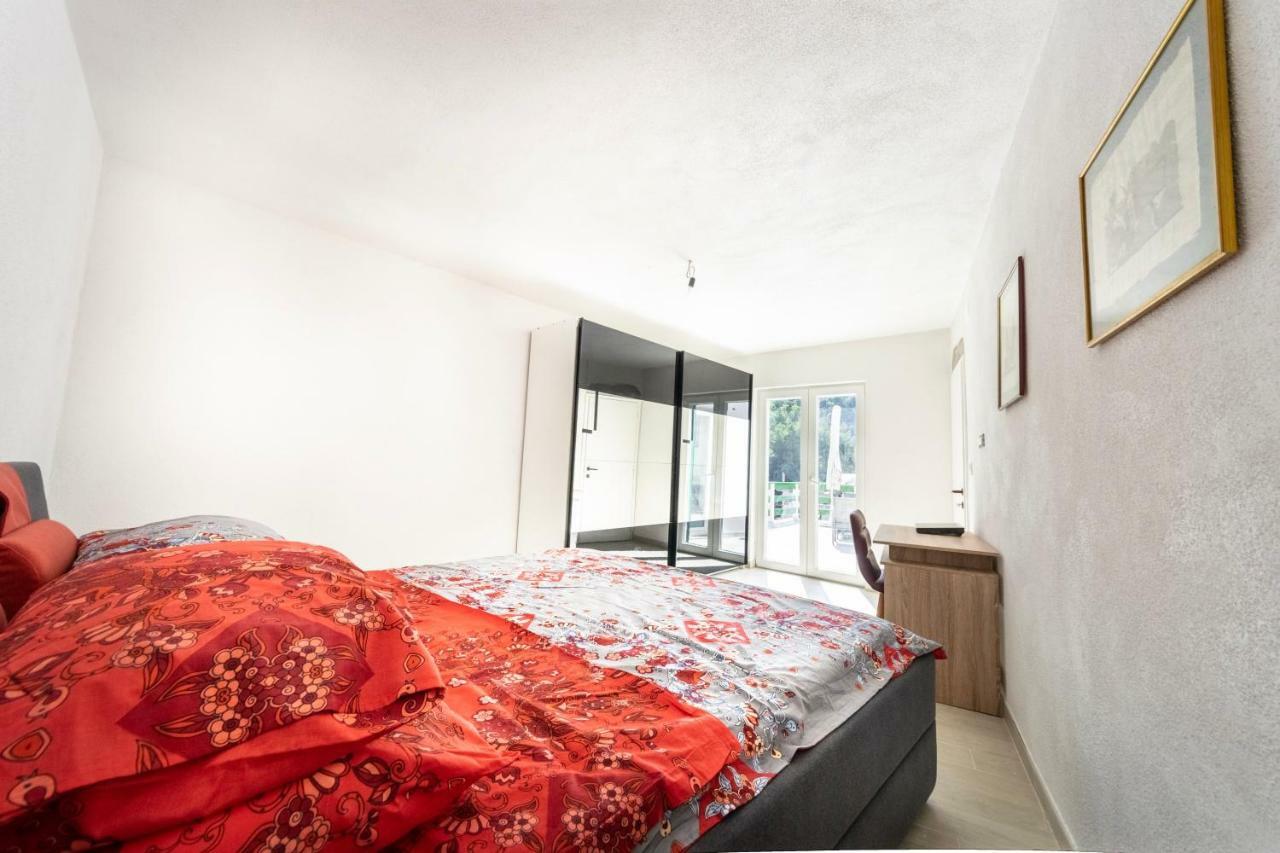 Apartmani Ada 2 Povlja  Buitenkant foto