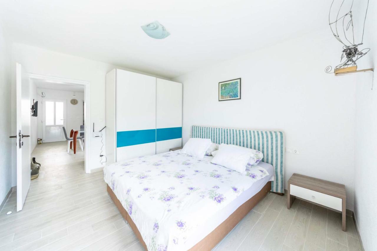 Apartmani Ada 2 Povlja  Buitenkant foto